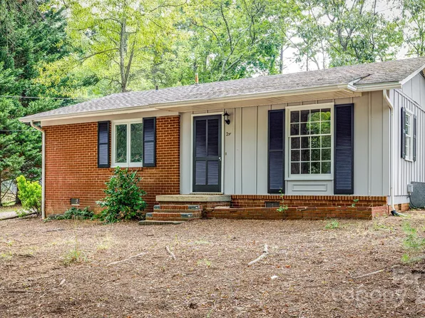24 19th St NW, Hickory, NC 28601