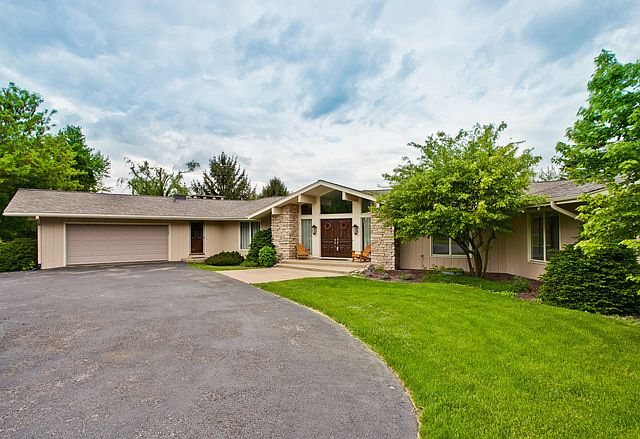1st image of 41400 N Suraya Dr