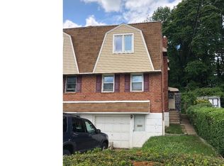11206 Glenfield St, Philadelphia, PA 19154