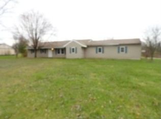 8012 Thomas Rd, Lisbon, OH 44432
