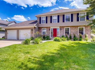 2704 Mayowood Ln SW, Rochester, MN 55902