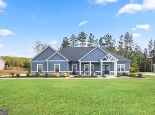 104 Wellborn Dr, Newnan, GA 30263