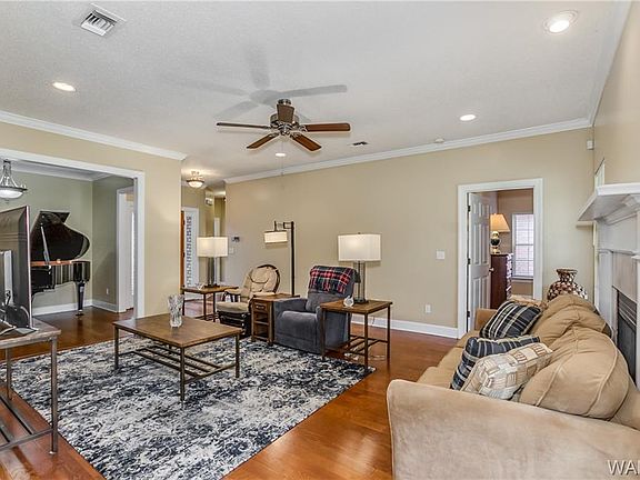 4th image of 1401 Gingerwood Ln