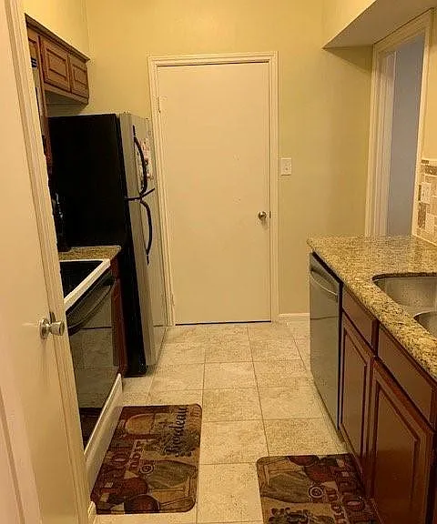 2475 Underwood St #190 — Photo 10
