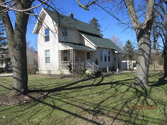 4th image of 21082 Westwood Dr