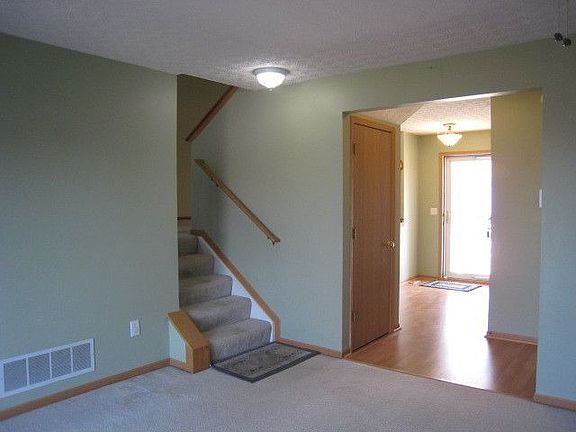 Front Entryway 