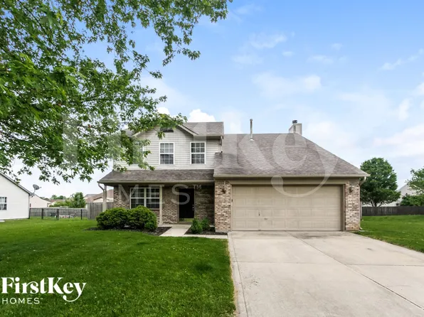 1027 Palomino Pl, Bargersville, IN 46106