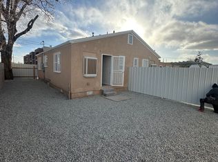 421 Fitzgerald Rd NW, Albuquerque, NM 87107