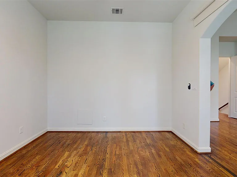 1708 Upland Lakes — Photo 19