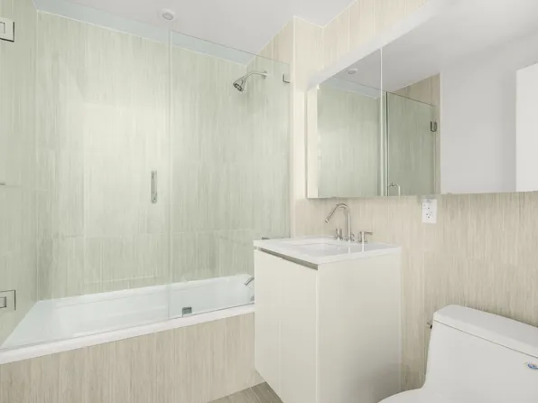 50 Franklin Street image 8 of 11