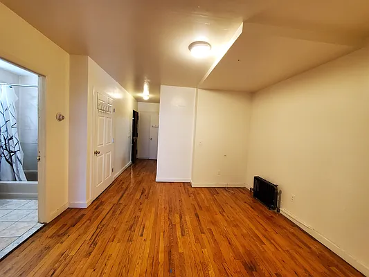 Rented by Ideal Properties Group | media 5