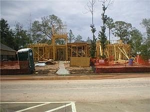 3rd image of 7442 Lake Paloma Trl