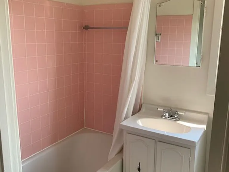 Fair Oaks Apts — Photo 20