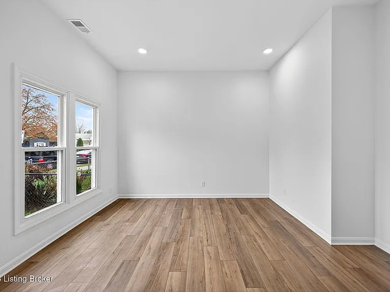 508 Lilly Ave — Photo 5