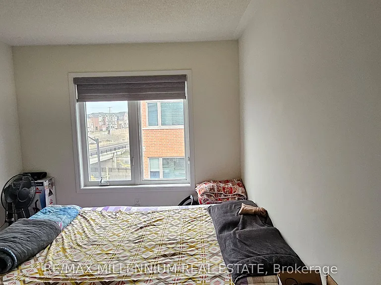 240 Lagerfeld Dr #15 — Photo 11