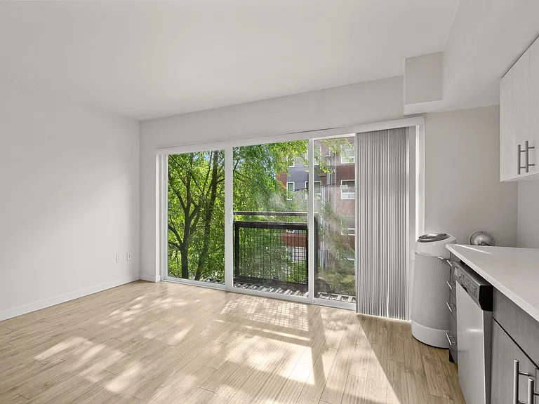 Contour Apartments — Photo 139