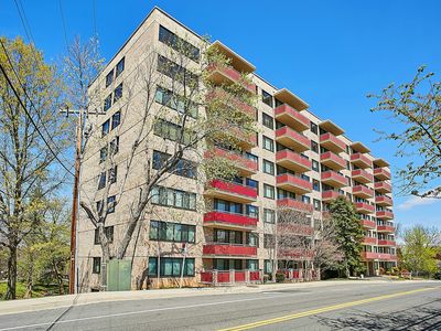 4201 Lee Hwy APT 305, Arlington, VA, 22207