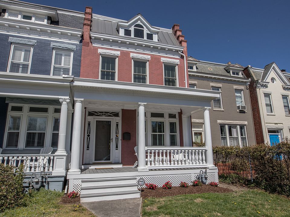 1st image of 3208 Floyd Ave