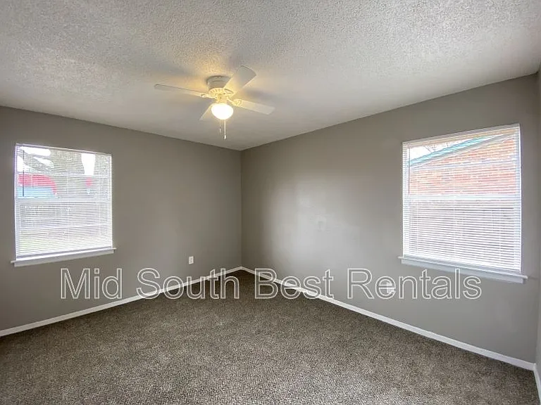 3819 Jasmine Dr — Photo 8