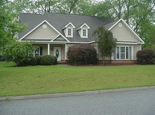 106 Lanier Loop, Kathleen, GA 31047