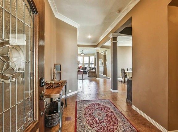 2nd image of 10906 Bernalda Cir