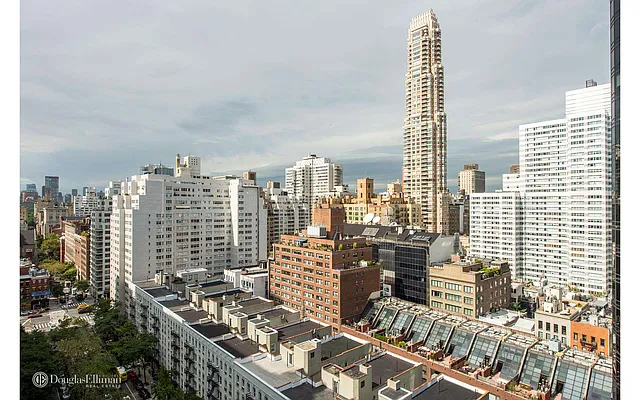 Sold by Douglas Elliman | media 19