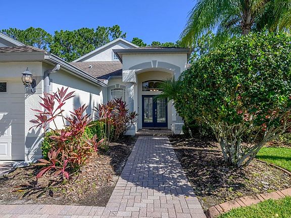 2nd image of 10405 Canary Isle Dr