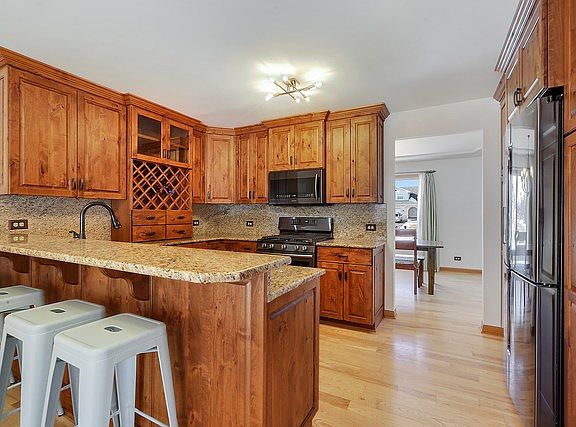 5th image of 18627 S Marley Hills Dr
