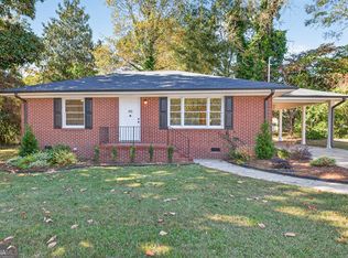 352 3rd Ave, Winder, GA 30680