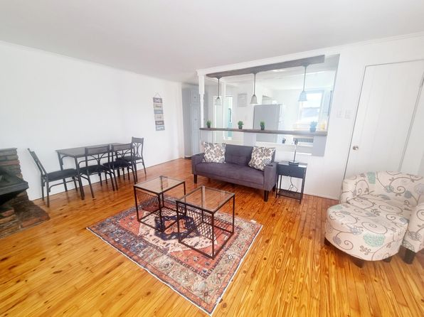 926 Fox Chase Rd FLOOR 2