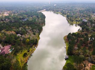 106 Ebner Lake Front Dr, Montgomery, TX 77316