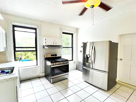 Rented by Corcoran | media 24