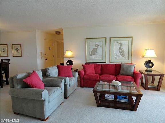 5th image of 1900 Gulf Shore Blvd N APT 604