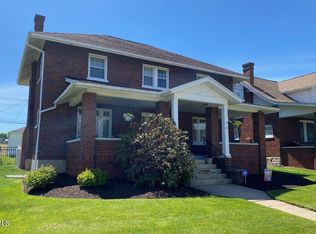 604 Walnut St, Roaring Spring, PA 16673