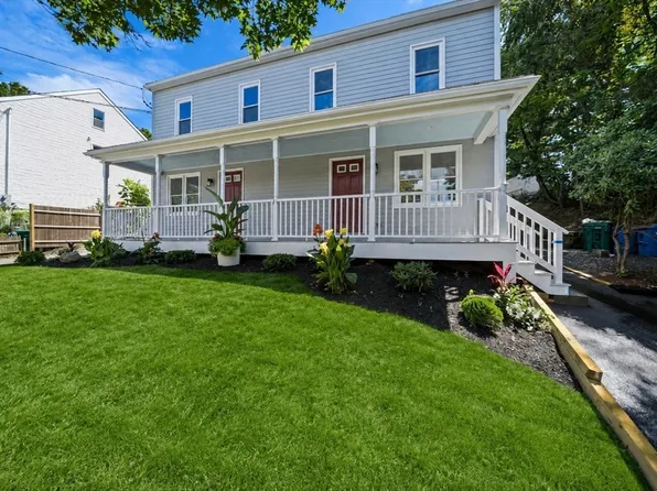 30 Lawn St Unit 30, Attleboro, MA 02703