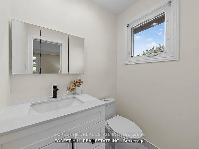 37 Cherry Post Cres — Photo 26