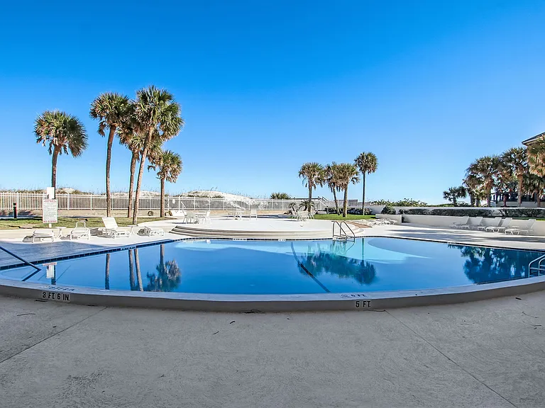 1601 Ocean Dr S #110 — Photo 52
