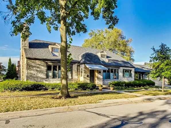 1503 Clinton Pl, River Forest, IL 60305