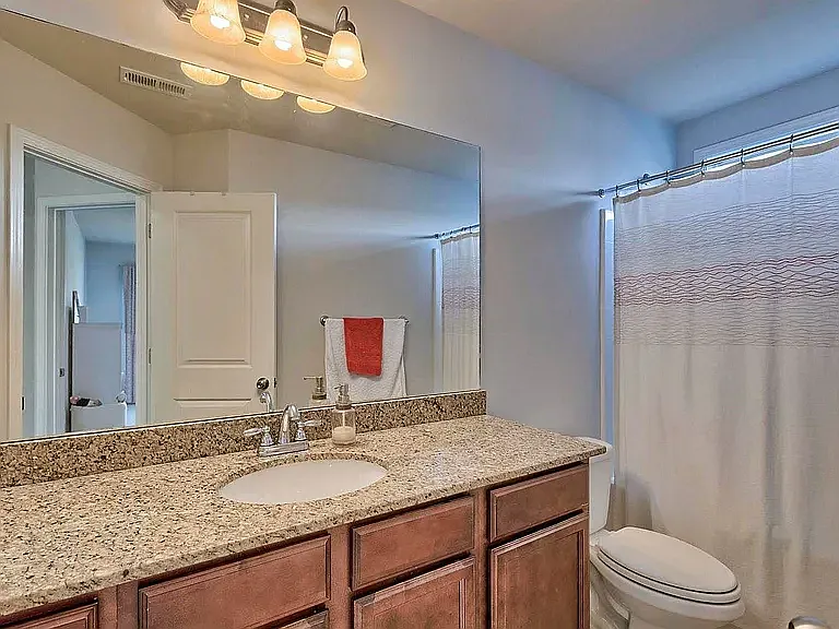 488 Freshwater Dr — Photo 6