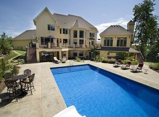 11391 Entrevaux Dr, Eden Prairie, MN 55347