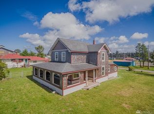 1311 Ocean Beach Blvd N, Long Beach, WA