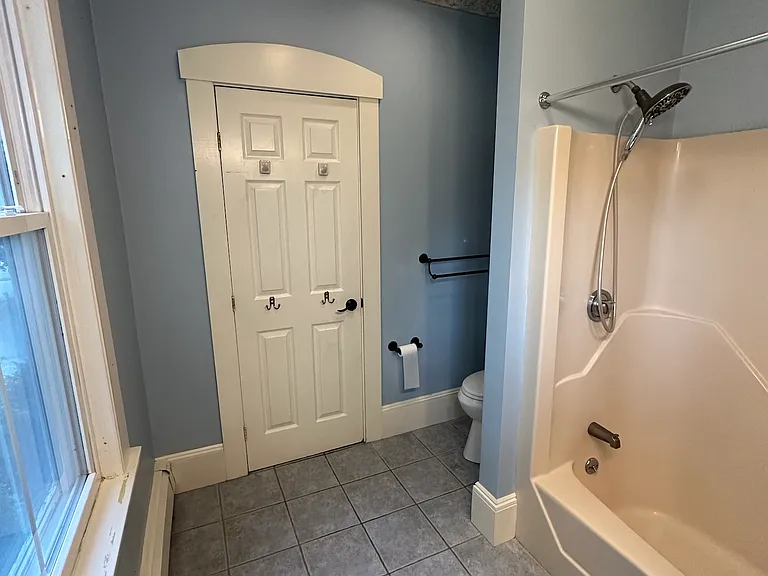 246 Essex St #2 — Photo 15
