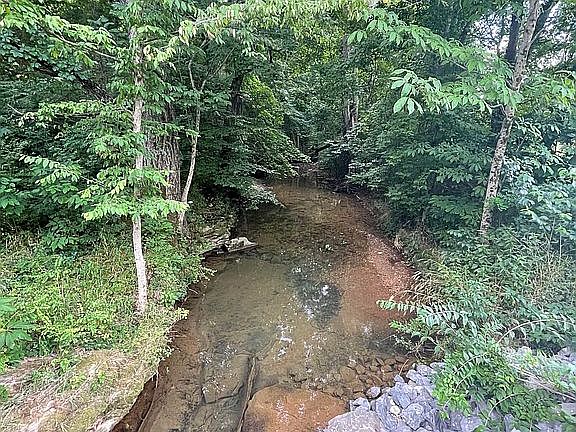 3rd image of 1301 Highway 259