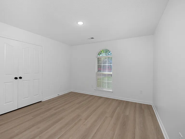 750 Sweetwater Dr #3 — Photo 30