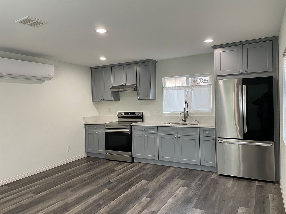 1st image of 1214 Helix St