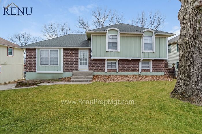 1st image of 7909 E 119th Ter