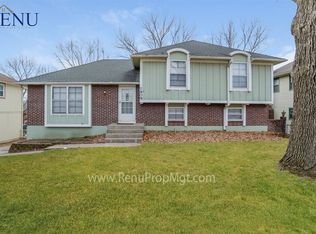 7909 E 119th Ter, Grandview, MO 64030