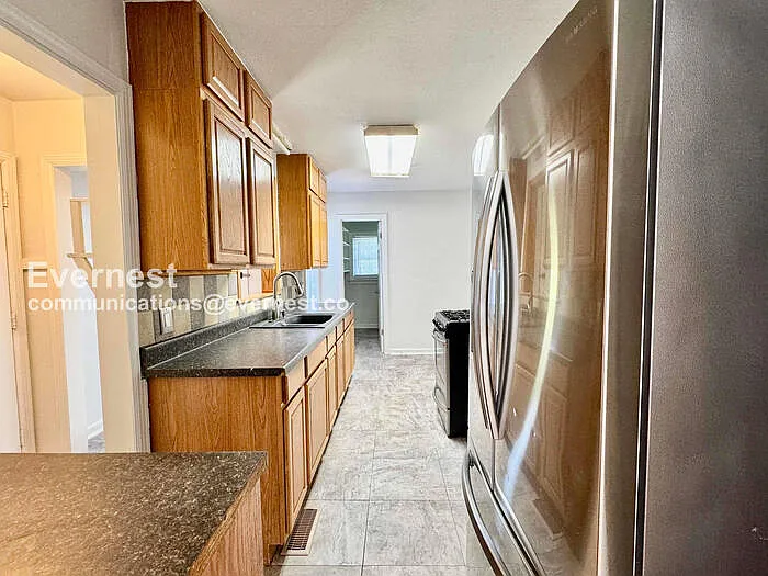 1637 S Indianapolis Ave — Photo 8