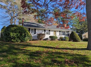81 Davenport Ter, Taunton, MA 02780
