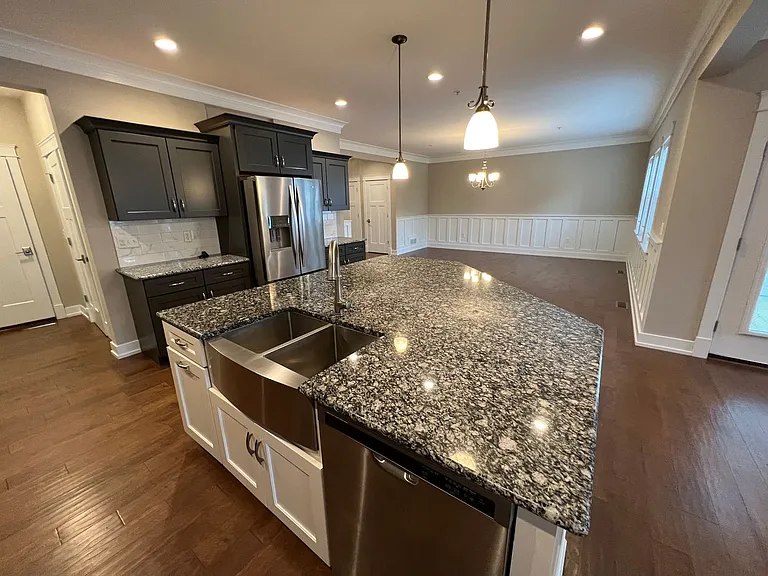 5016 Royal Ave — Photo 5